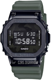 Casio G-Shock Ekran LCD/Żywica z tworzywa sztucznego GM-5600B-3ER